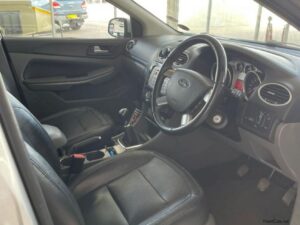 2009 ford focus 2.0tdci 25630 1024009 9