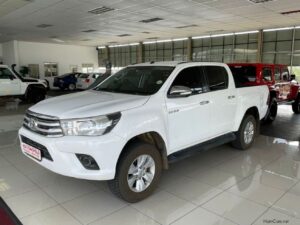 C 4x4 25630 1700861 3