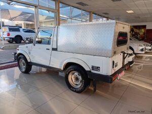 C 4x4 25630 2836435 4